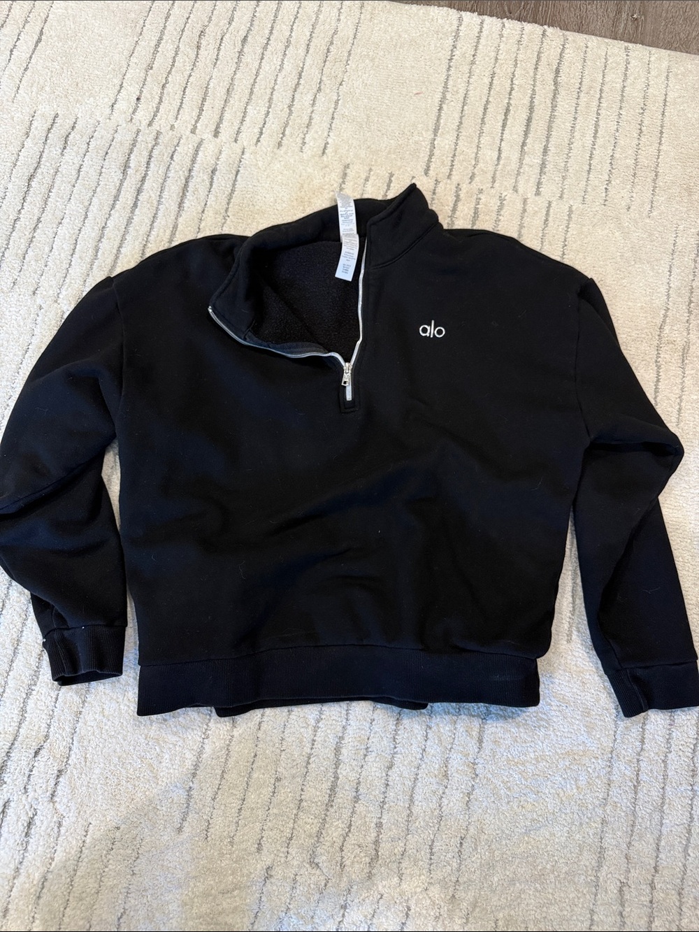 ALO Yoga Women's Black Half-Zip Pullover Sweatshirt